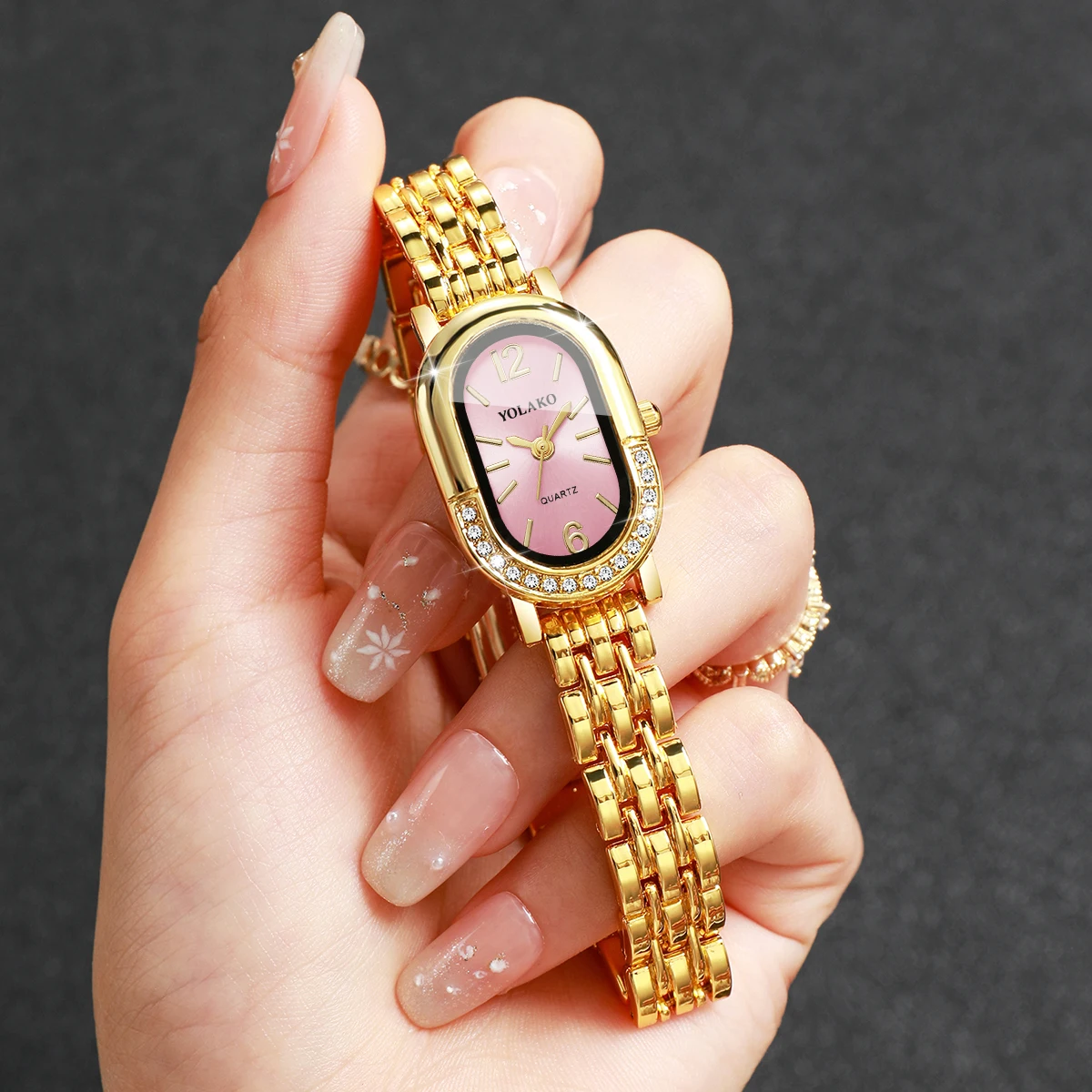 Luxury Watch Packaging Box - หรูหราไรน์สโตนนาฬิกาผู้หญิงควอตซ์แฟชั่นสร้อยข้อมือสีทองสายนาฬิกาข้อมือสุภาพสตรีนาฬิกาเรโลจิโอ เฟมินีโนของขวัญ (ไม่มีกล่อง)