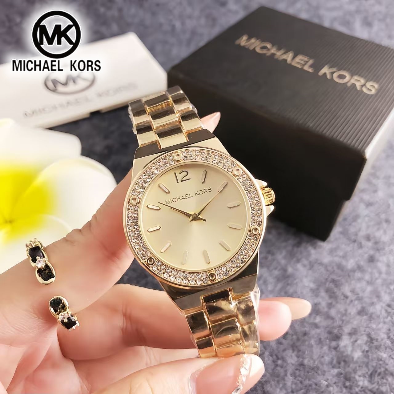 นาฬิกาแฟชั่นหรูหราสำหรับผู้หญิ - Luxury Watch Photo บทวิจารณ์และราคา