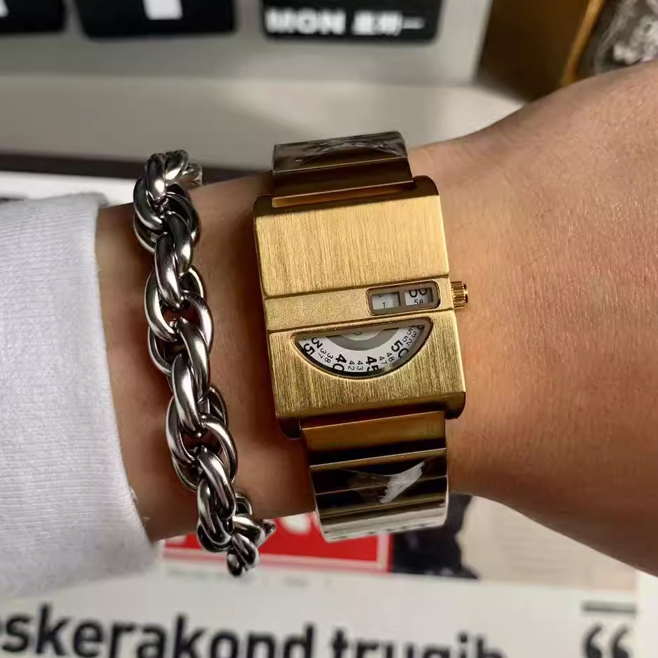 นาฬิกาข้อมือผู้ชาย นาฬิกาทรงสี - Luxury Watch Exchange บทวิจารณ์และราคา