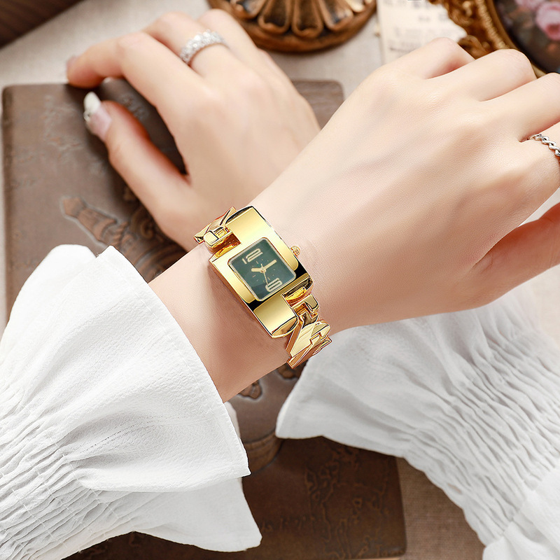 นาฬิกาข้อมือควอตซ์ทรงสี่เหลี่ย - Luxury Watch Kids บทวิจารณ์และราคา