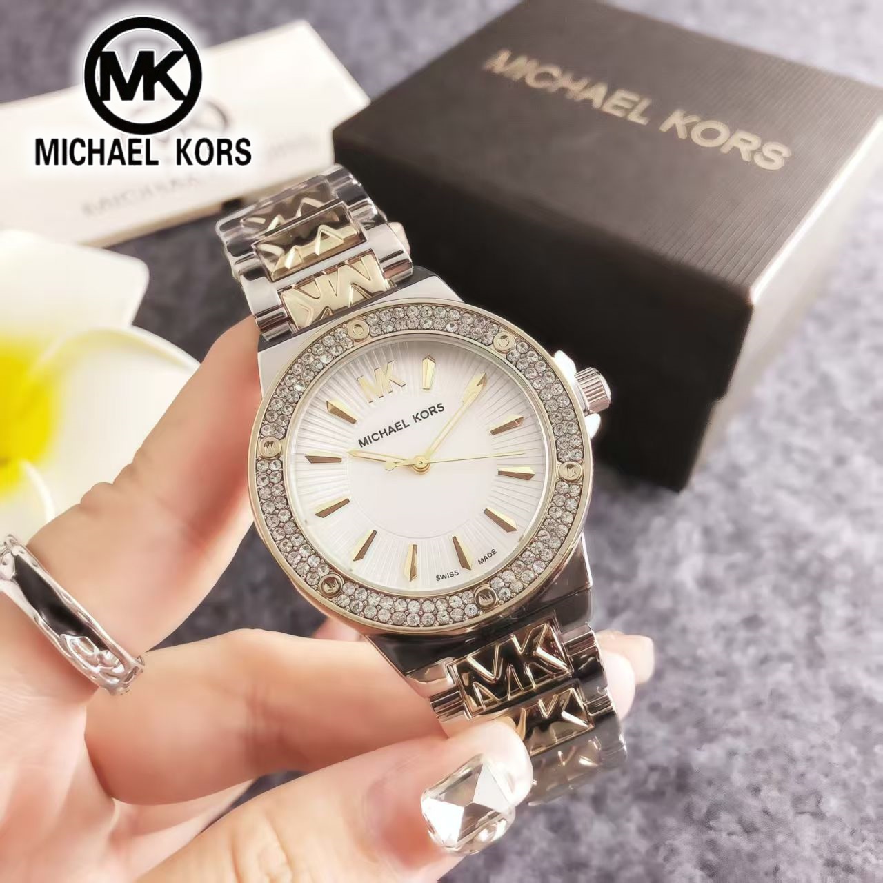 นาฬิกาข้อมือผู้หญิง Michael Ko - Luxury Watch Photo บทวิจารณ์และราคา