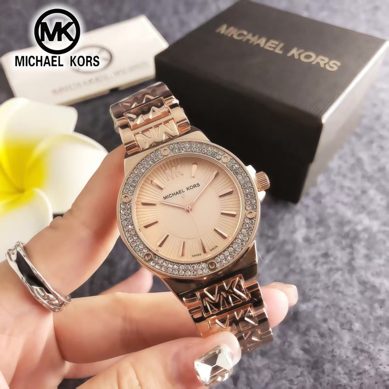 นาฬิกาข้อมือผู้หญิง Michael Ko - Luxury Watch Photo บทวิจารณ์และราคา